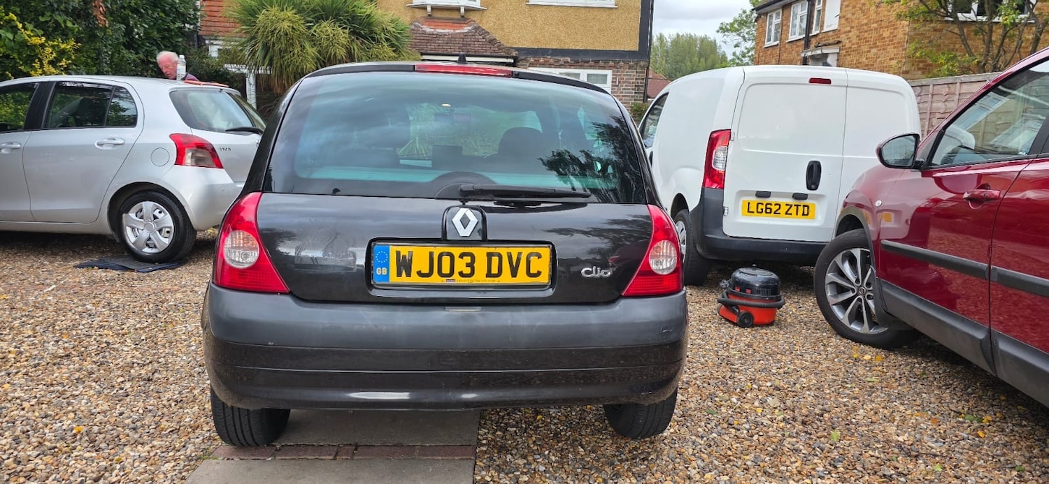 Used Renault Clio 2003 for sale - 76176617: Photo 6