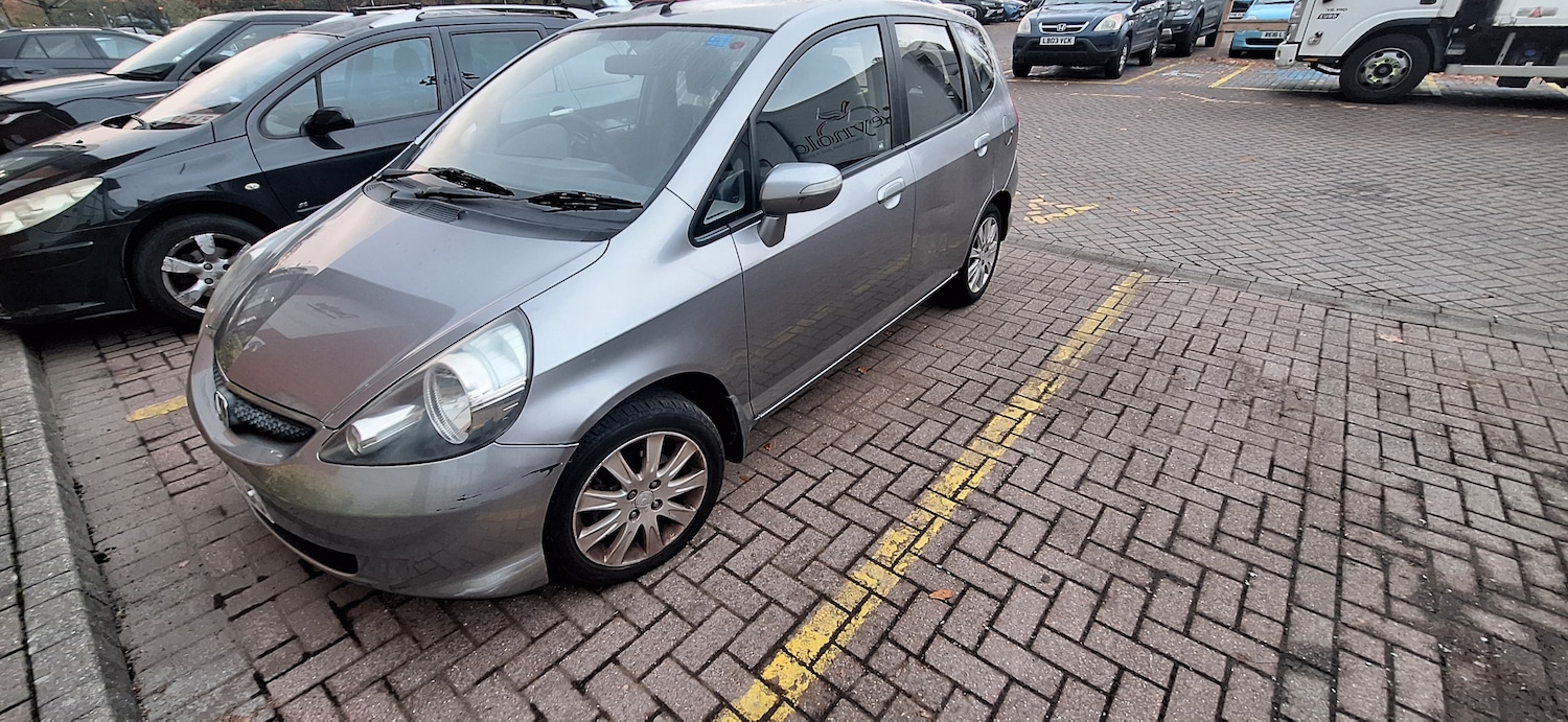 Used Honda Jazz 2004 for sale - 76505099: Photo 1