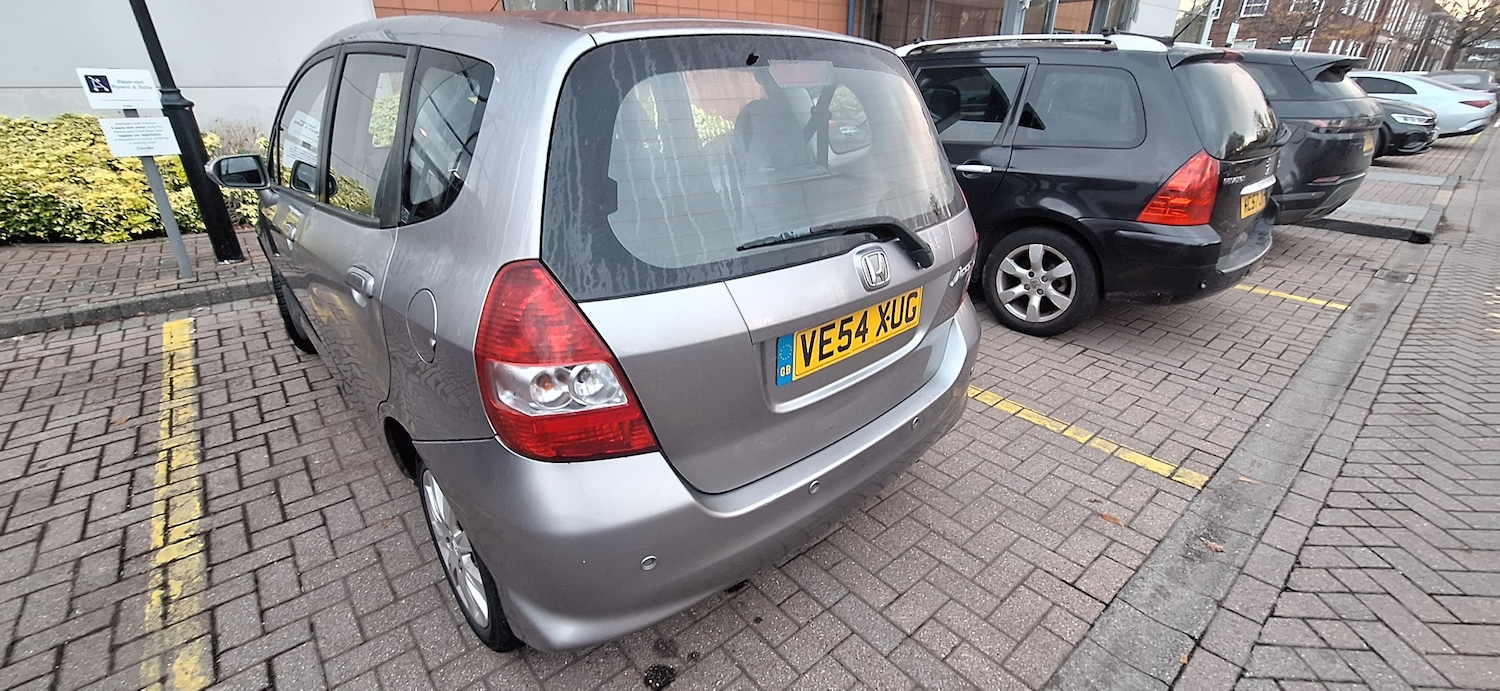 Used Honda Jazz 2004 for sale - 76505099: Photo 8