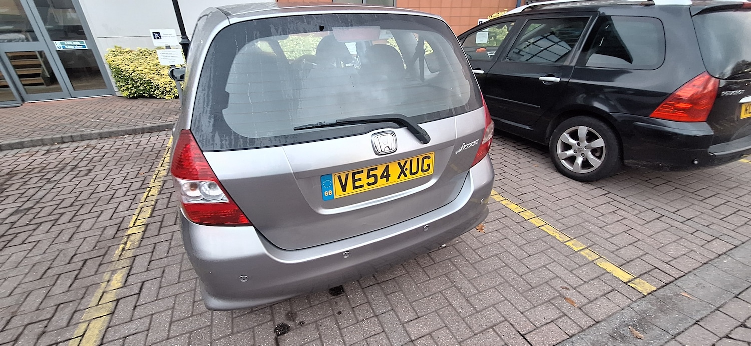 Used Honda Jazz 2004 for sale - 76505099: Photo 9