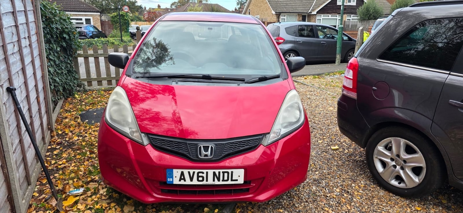 Used Honda Jazz 2011 for sale - 76474865: Photo 1
