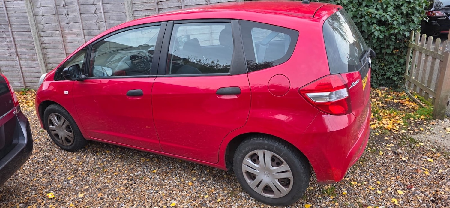 Used Honda Jazz 2011 for sale - 76474865: Photo 10