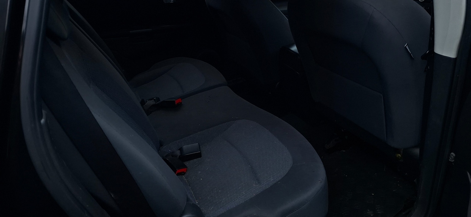 Used Nissan Qashqai+2 2010 for sale - 77608083: Photo 8