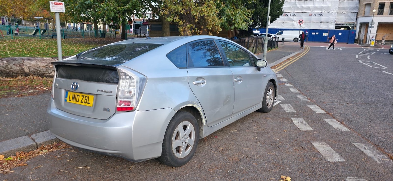 Used Toyota Prius 2010 for sale - 76386893: Photo 11