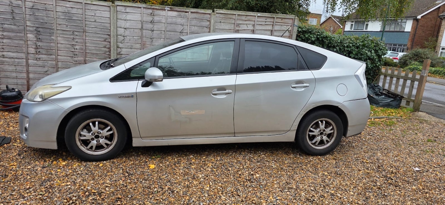 Used Toyota Prius 2010 for sale - 76386893: Photo 2