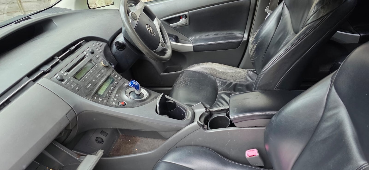 Used Toyota Prius 2010 for sale - 76386893: Photo 5