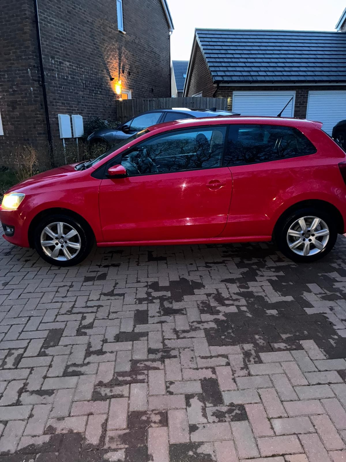 Used Volkswagen Polo 2014 for sale - 77740152: Photo 3