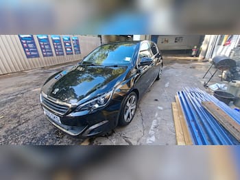 Used Peugeot 308 2015 for sale - 79819022: Photo