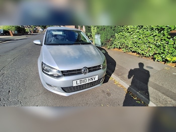 Used Volkswagen Polo 2010 for sale - 75593710: Photo