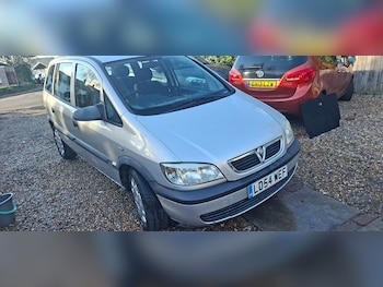 Used Vauxhall Zafira 2004 for sale - 77673990: Photo