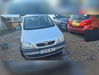 Used Vauxhall Zafira 2004 for sale - 77673990: Photo