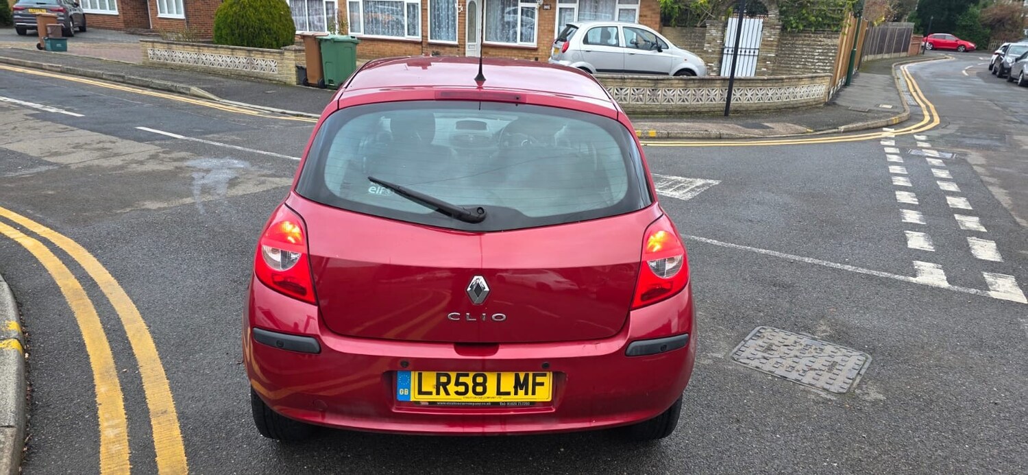 Used Renault Clio 2009 for sale - 76724069: Photo 14