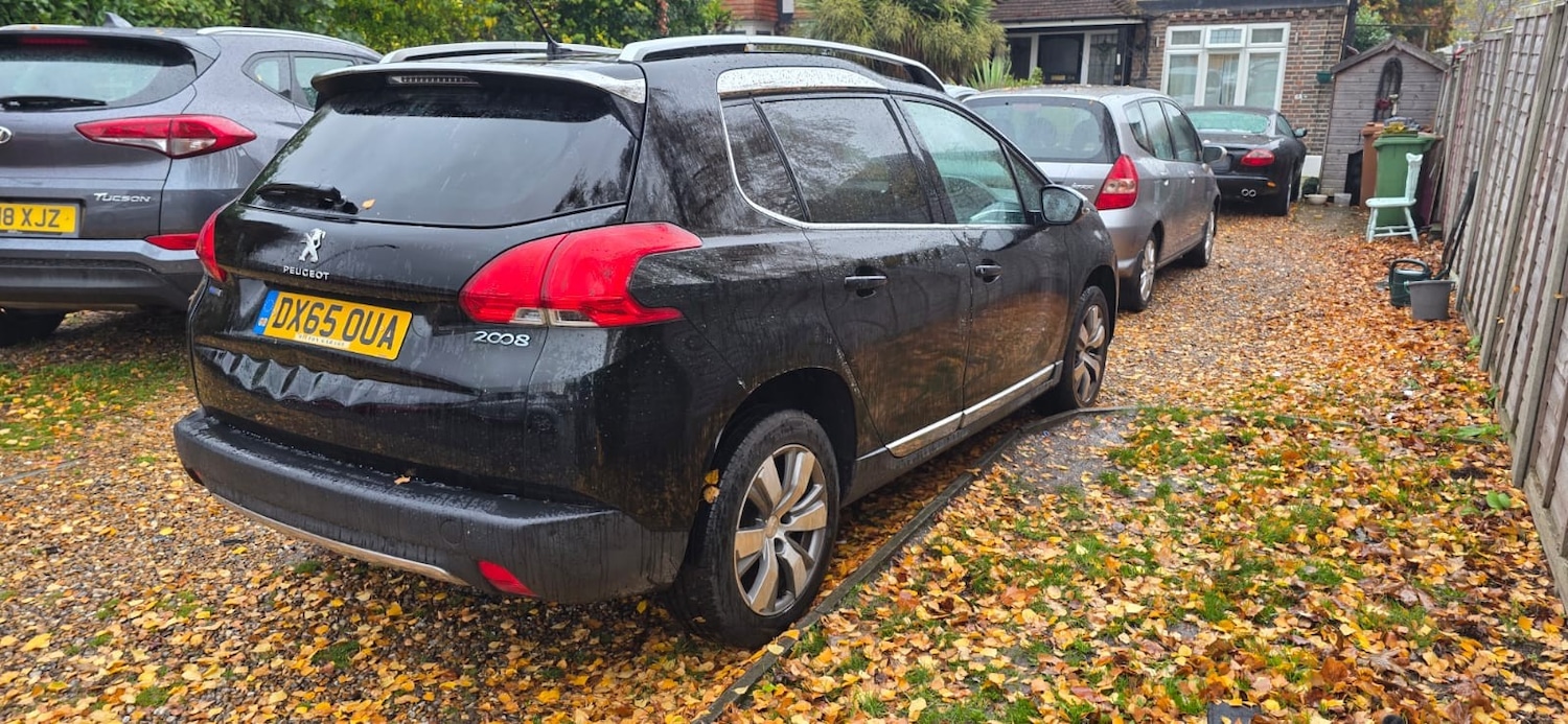 Used Peugeot 2008 2015 for sale - 76539887: Photo 8