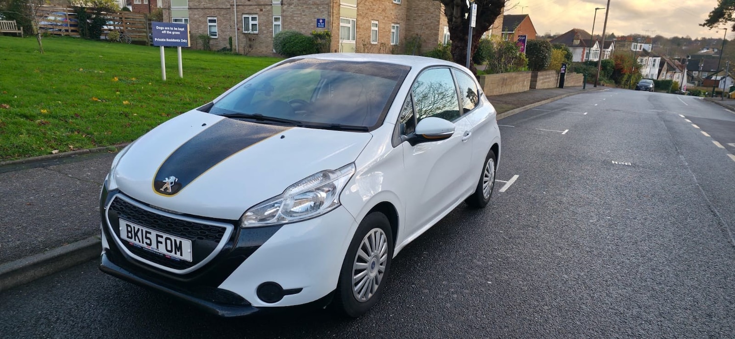 Used Peugeot 208 2015 for sale - 76851361: Photo 19