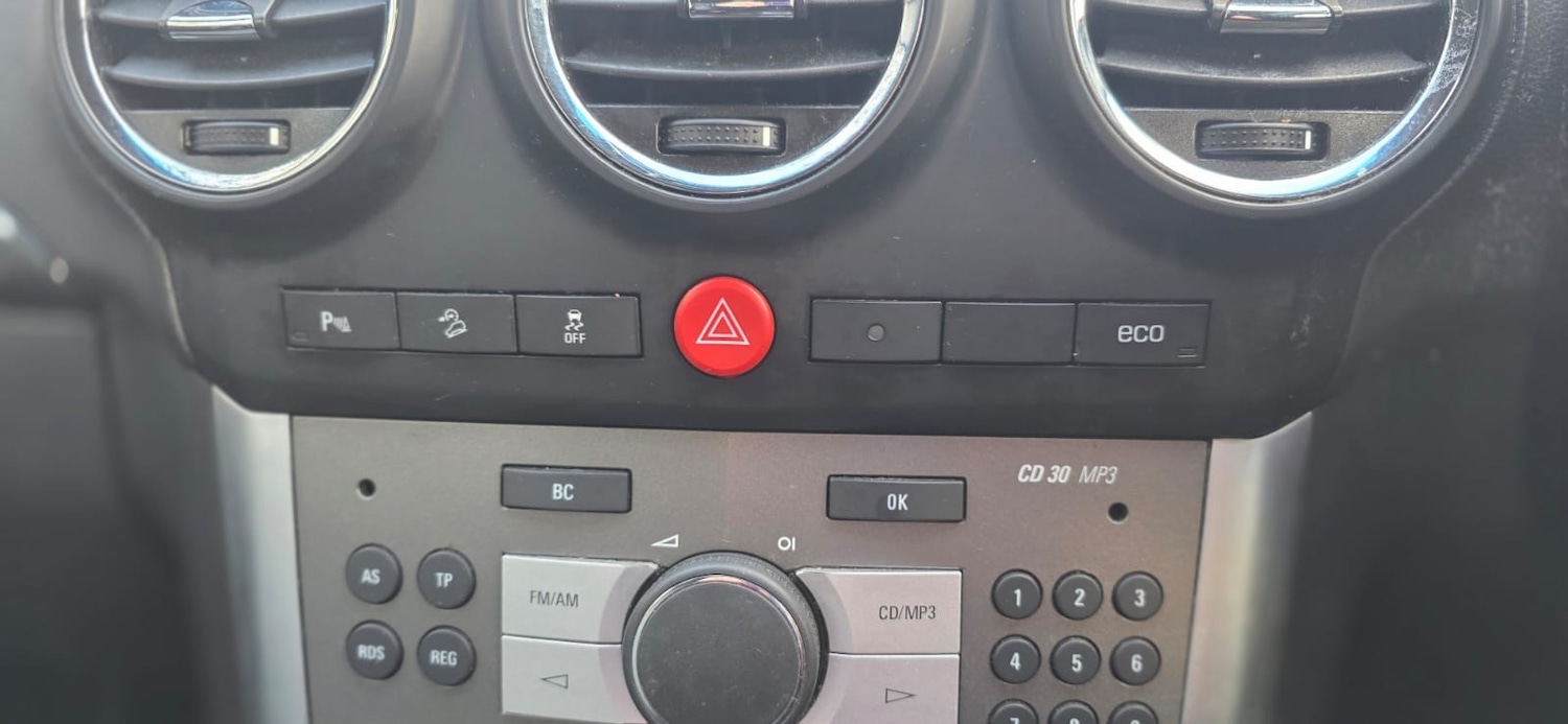 Used Vauxhall Antara 2012 for sale - 77310935: Photo 14