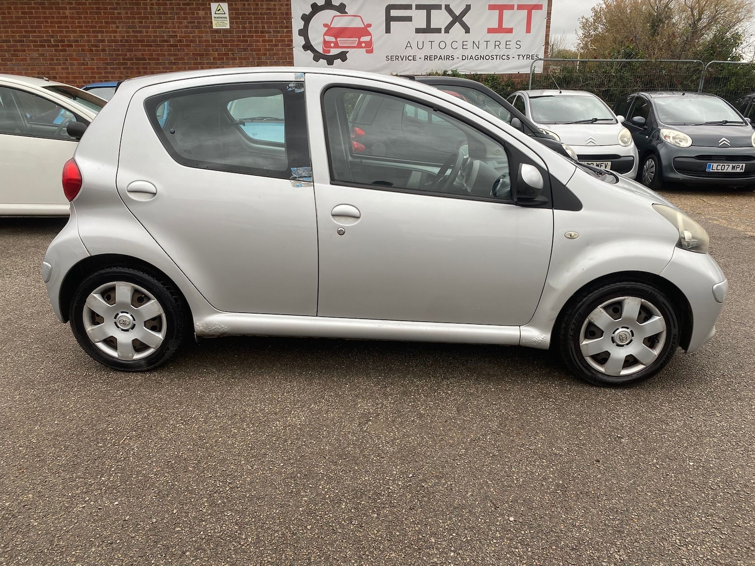 Used Toyota AYGO 2007 for sale - 76552110: Photo 9