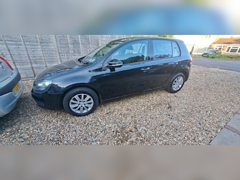 Used Volkswagen Golf 2010 for sale - 79035326: Photo