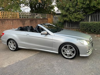 Used Mercedes-Benz E Class 2010 for sale - 79862611: Photo