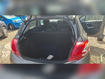 Used Toyota Urban Cruiser 2010 for sale - 78683162: Photo