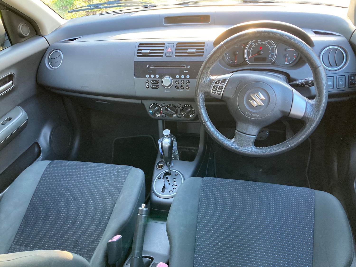 Used Suzuki Swift 2009 for sale - 78118136: Photo 7