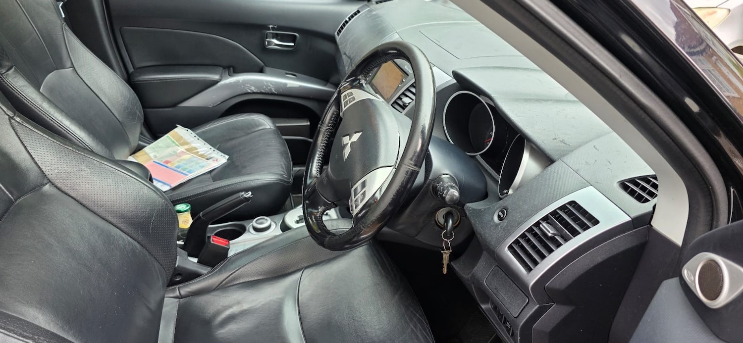 Used Mitsubishi Outlander 2008 for sale - 76082392: Photo 5