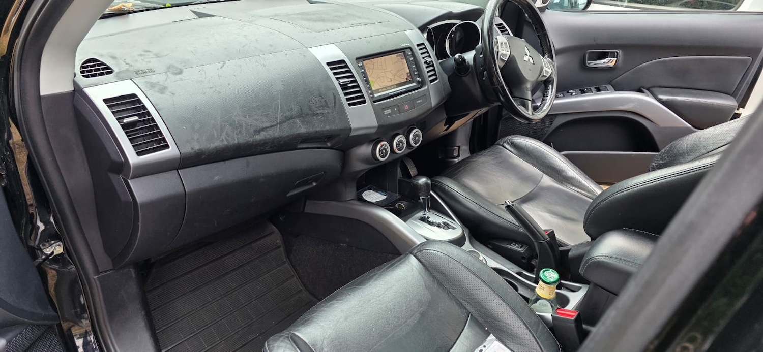 Used Mitsubishi Outlander 2008 for sale - 76082392: Photo 9