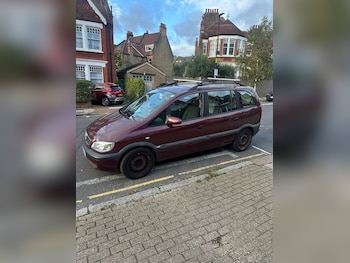 Used Vauxhall Zafira 2004 for sale - 78509493: Photo
