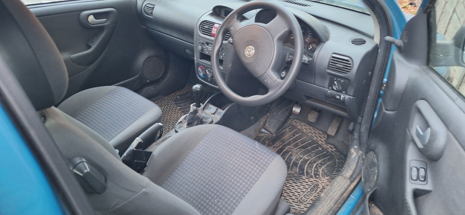 Used Vauxhall Corsa 2003 for sale - 76400569: Photo 5