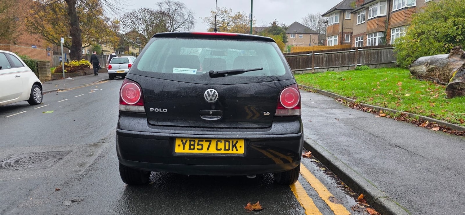 Used Volkswagen Polo 2007 for sale - 76754754: Photo 10