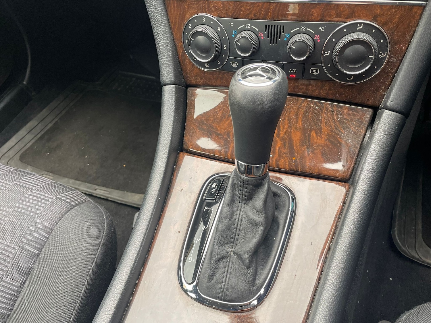 Used Mercedes-Benz C Class 2007 for sale - 78213339: Photo 11