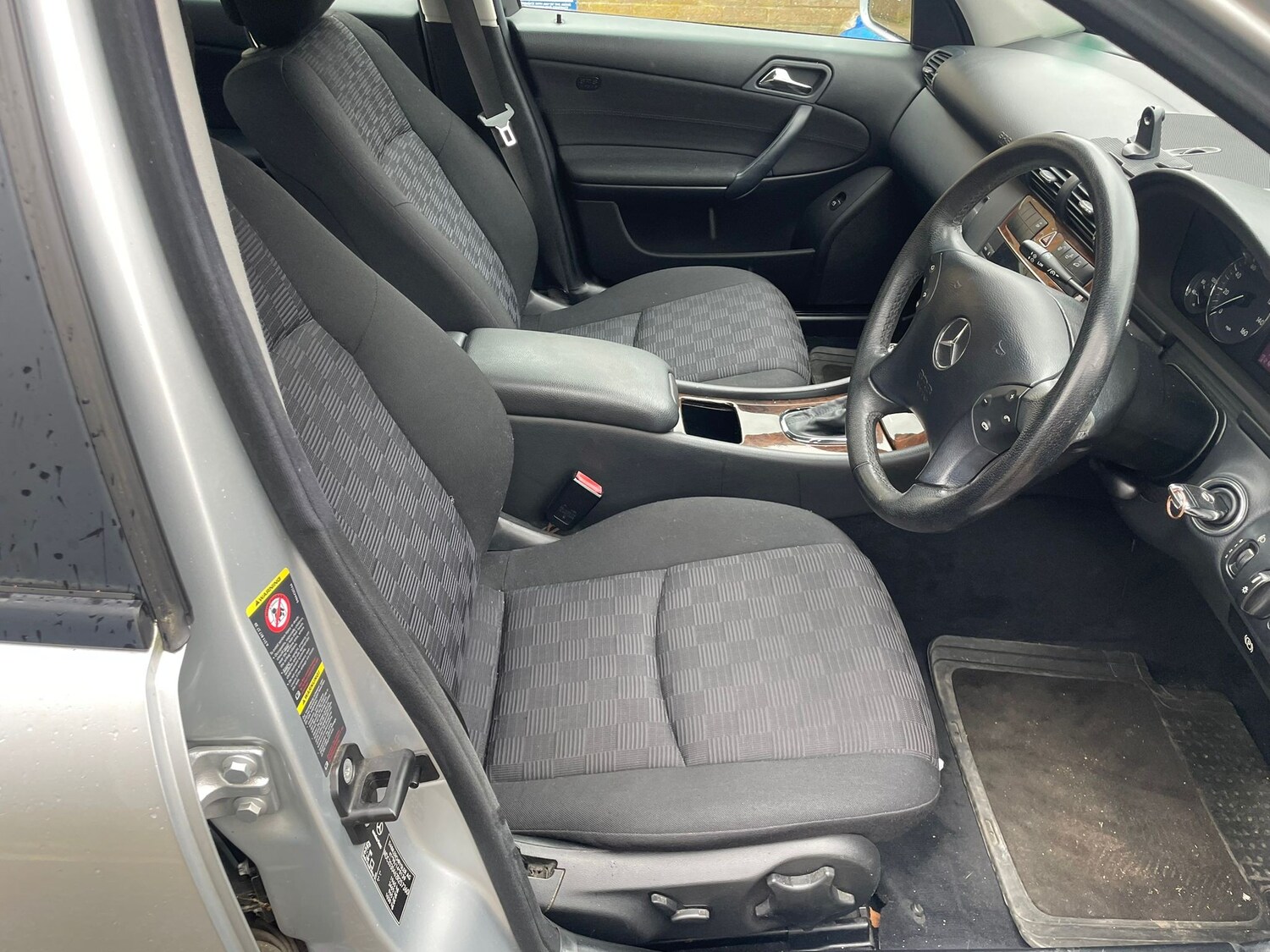 Used Mercedes-Benz C Class 2007 for sale - 78213339: Photo 6