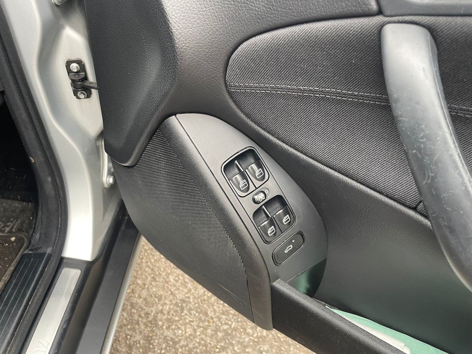 Used Mercedes-Benz C Class 2007 for sale - 78213339: Photo 9