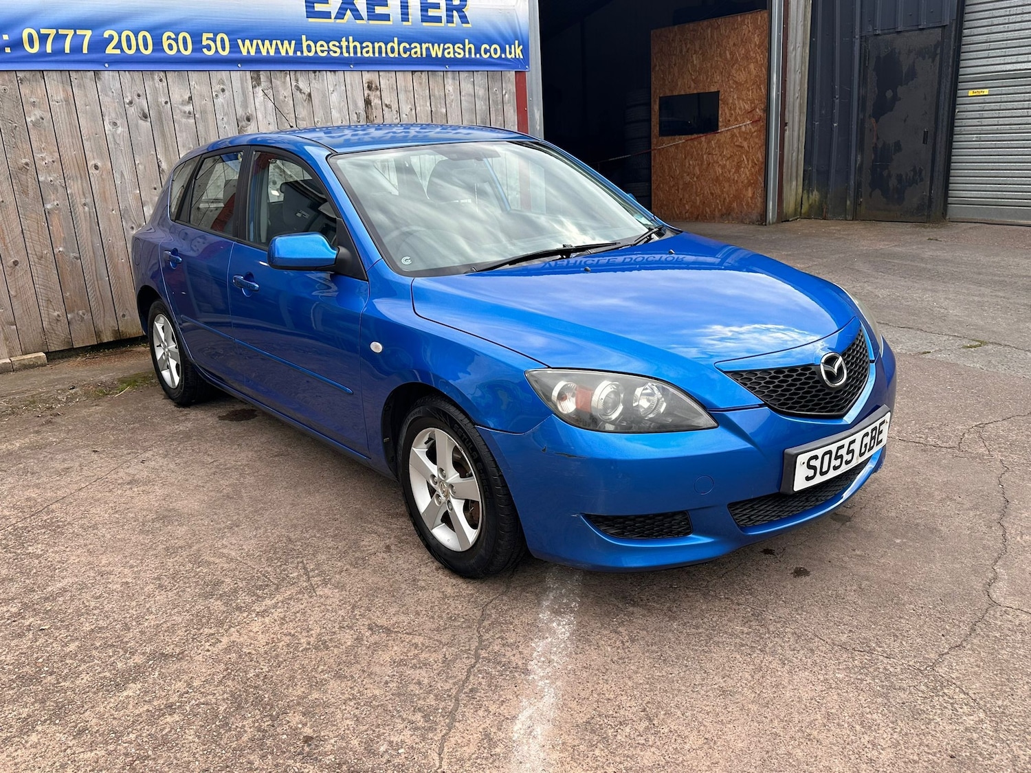 Used Mazda Mazda3 2005 for sale - 76120314: Photo 1