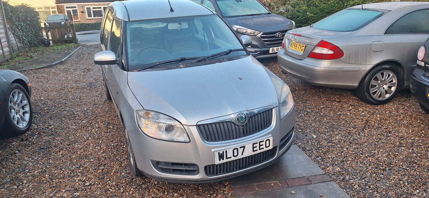 Used Skoda Roomster 2007 for sale - 77125219: Photo 2