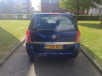 Used Vauxhall Zafira 2010 for sale - 78641265: Photo
