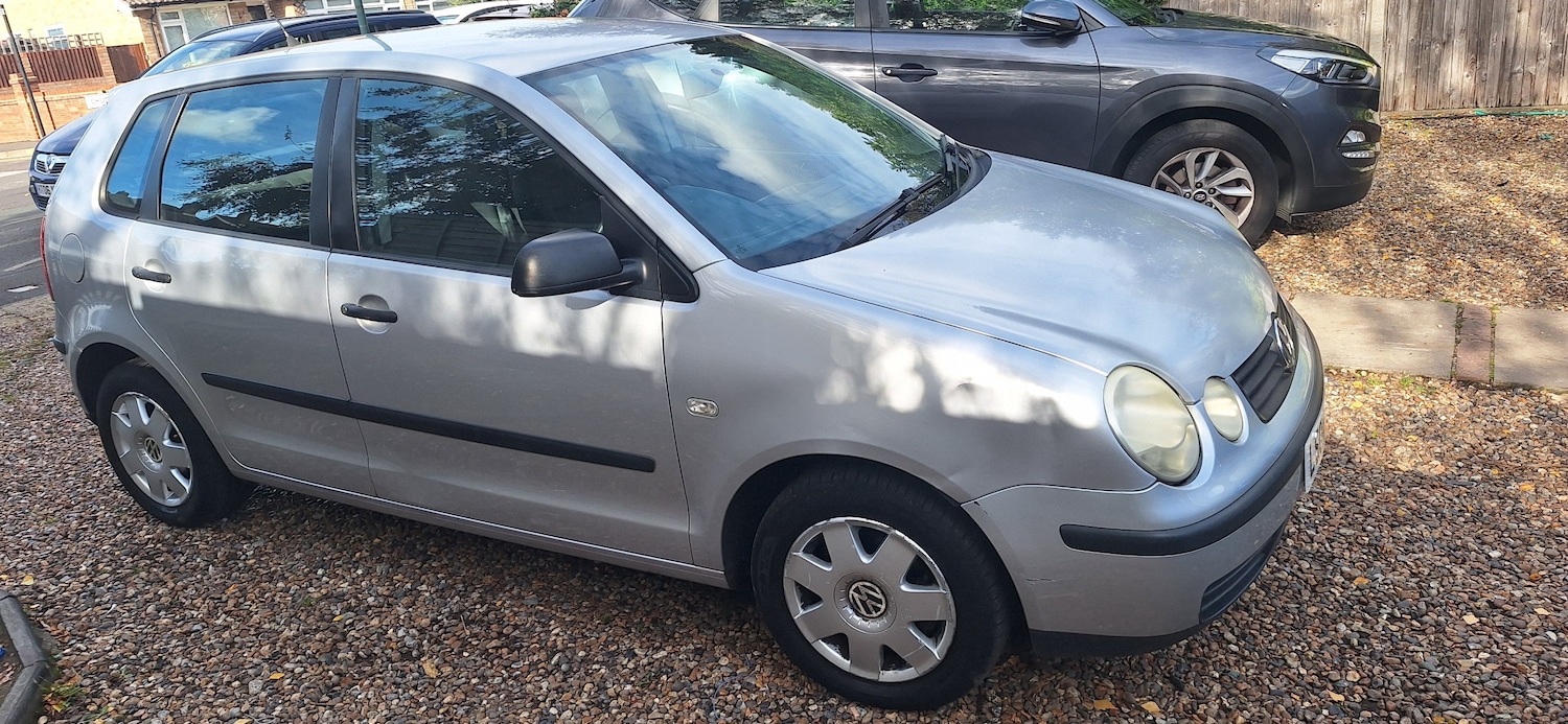 Used Volkswagen Polo 2004 for sale - 76395559: Photo 3