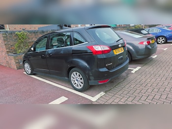 Used Ford Grand C-Max 2012 for sale - 77620353: Photo