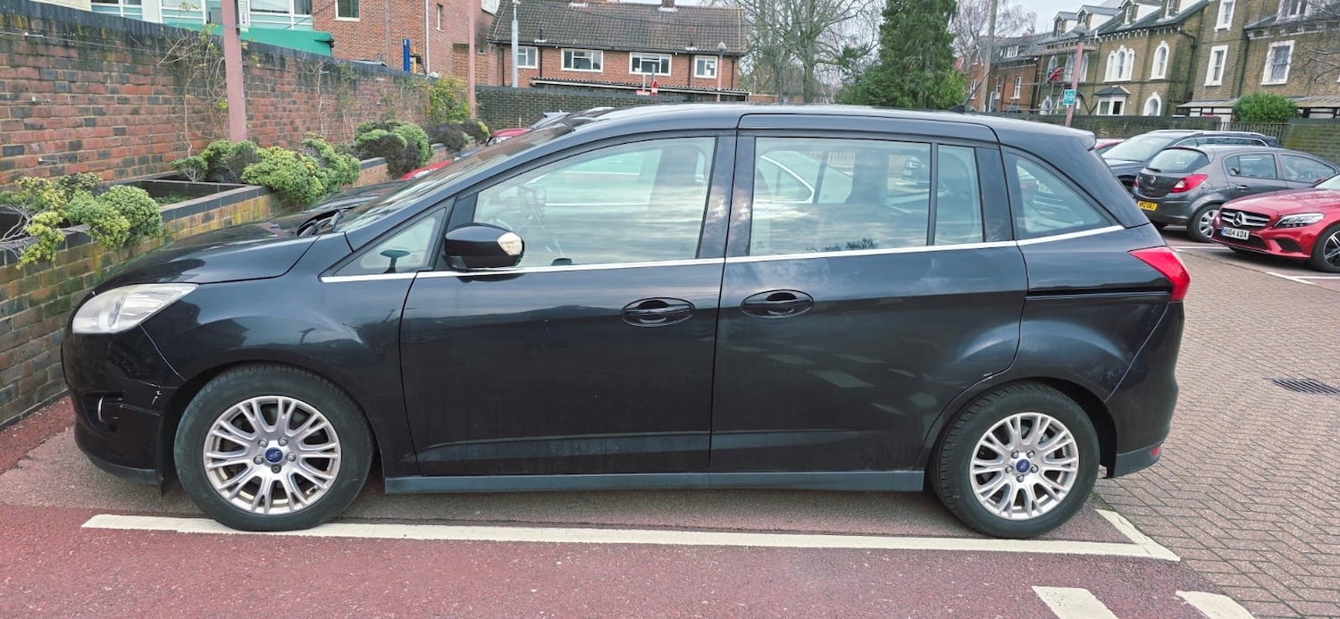 Used Ford Grand C-Max 2012 for sale - 77620353: Photo 4