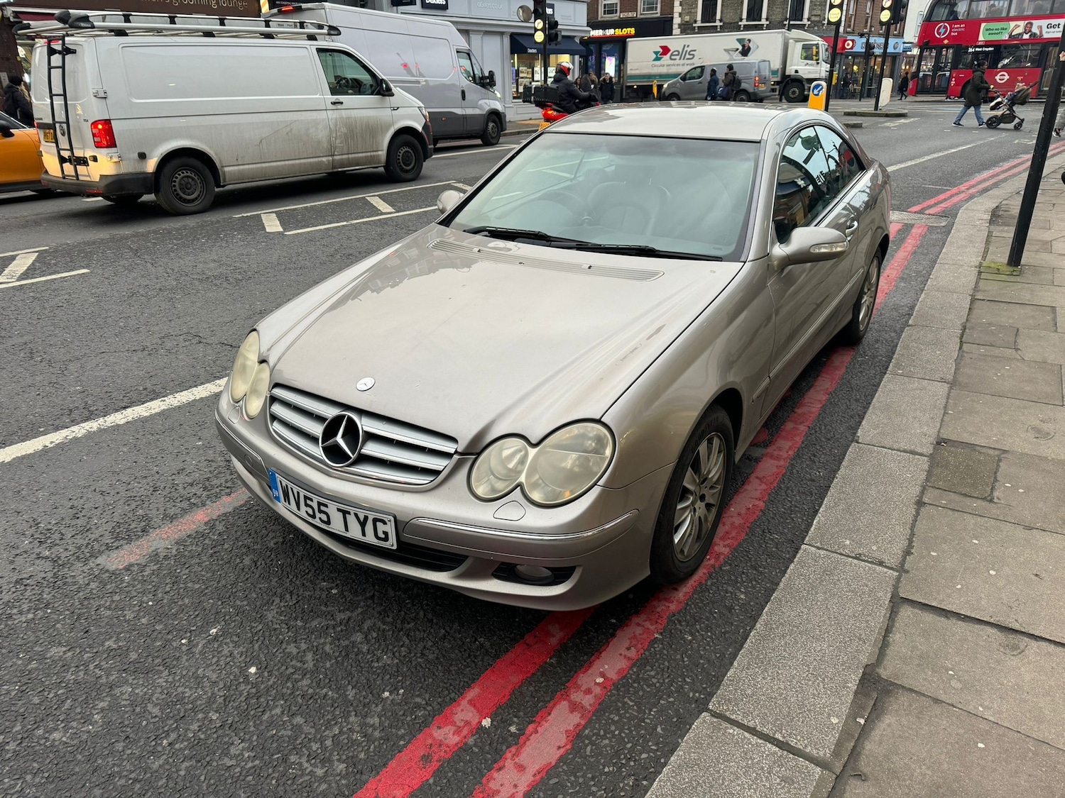 Used Mercedes-Benz CLK 2005 for sale - 77446306: Photo 7