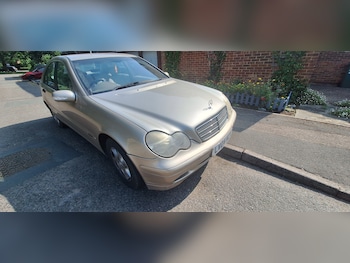 Used Mercedes-Benz C-Class 2004 for sale - 75499070: Photo