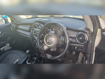 Used MINI Hatch 2014 for sale - 78692099: Photo