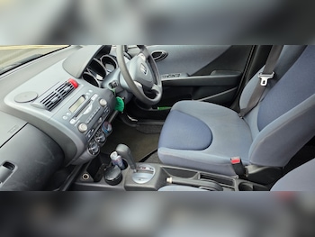 Used Honda Jazz 2003 for sale - 75748631: Photo
