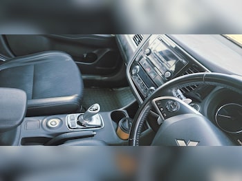 Used Mitsubishi Outlander 2014 for sale - 77989847: Photo