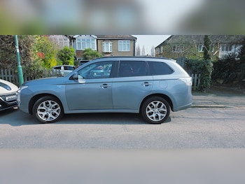 Used Mitsubishi Outlander 2014 for sale - 77989847: Photo