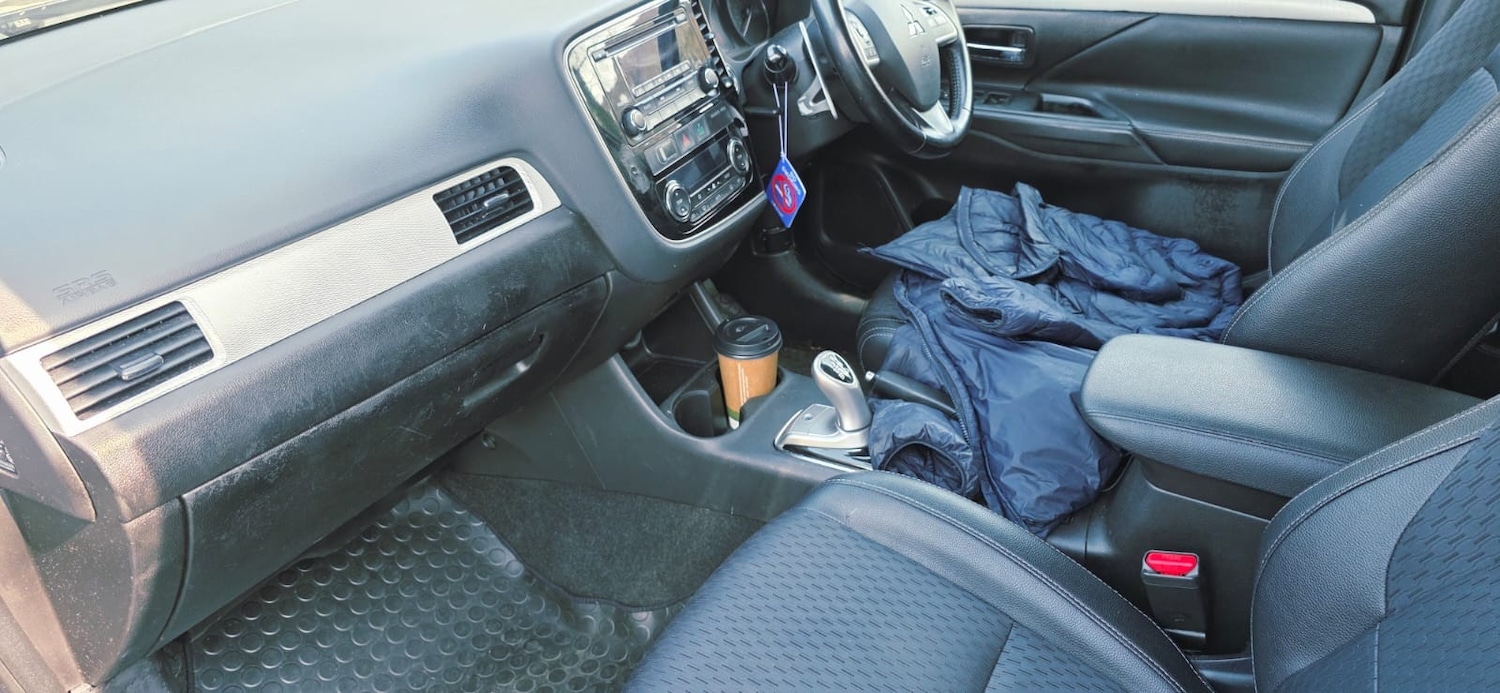 Used Mitsubishi Outlander 2014 for sale - 77989847: Photo 8