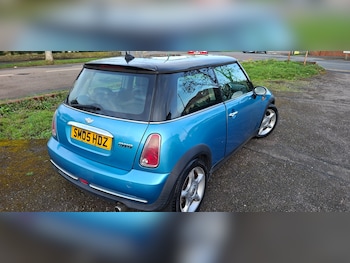Used MINI Hatch 2005 for sale - 77639451: Photo
