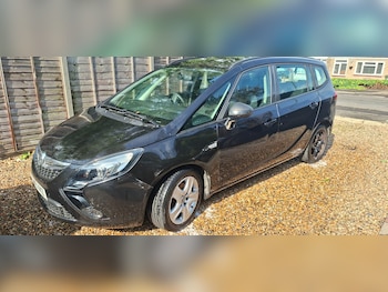 Used Vauxhall Zafira 2015 for sale - 78980822: Photo
