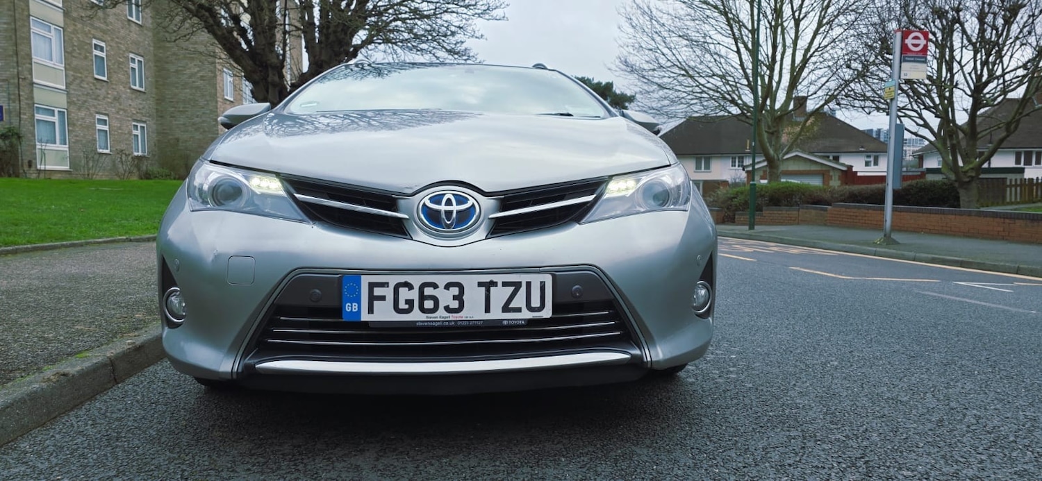 Used Toyota Auris 2013 for sale - 77740149: Photo 1