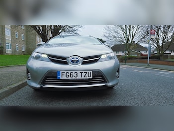Used Toyota Auris 2013 for sale - 77740149: Photo