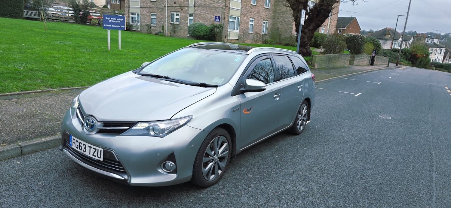 Used Toyota Auris 2013 for sale - 77740149: Photo 4